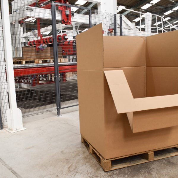 Pallet Boxes: Bulk Shipping Solution